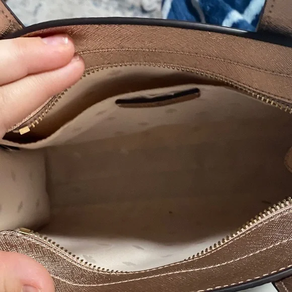 Kate Spade Sparkling Rose Gold Hand Bag - Picture 7 of 8